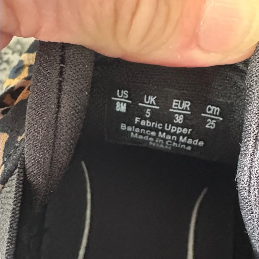 NWOT Ryka Water Repellent Leopard Print Ankle Booties - Size 8 - Picture 4 of 6